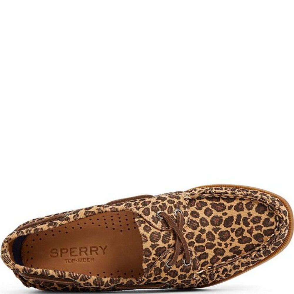 SPERRY Authentic Original™ 2-Eye Boat Shoe. Animal Print. Size 6.5.